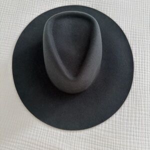 GIGI PIP DAKOTA Charcoal  Hat